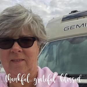 Meet your Posher, Carrie